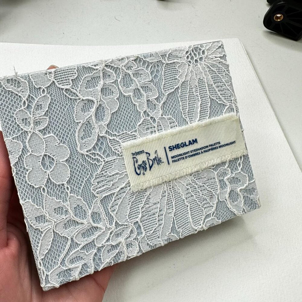 Sheglam Corpse Bride eyeshadow palette